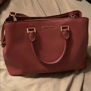 Burgundy Micheal Kors Purs
